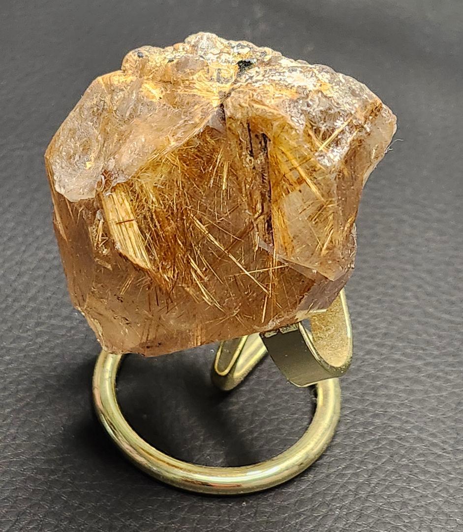 天然石 ルチルクォーツ 原石 台座付