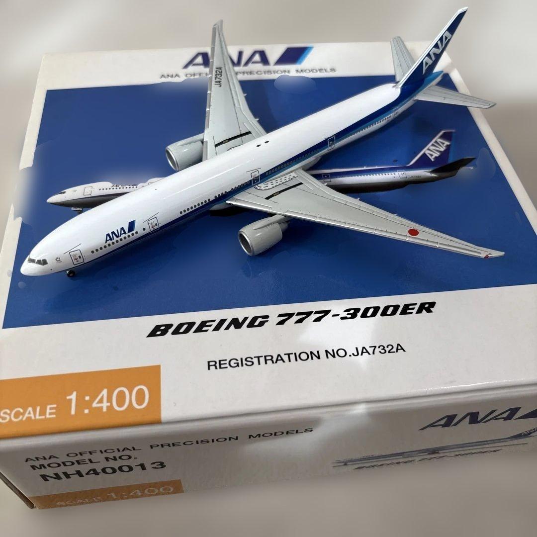ANA Boeing 777-300ER モデル 1:400