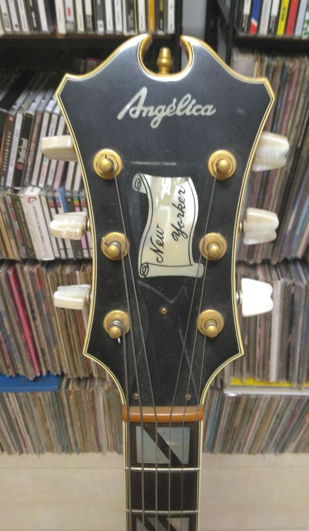 Angelica ニューヨーカー　フルアコ