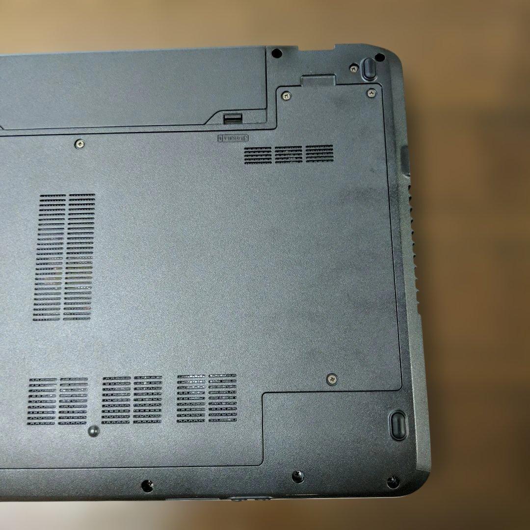 Fujitsu LIFEBOOK AH30/K PCケース付き 中古