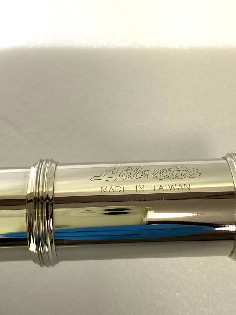 フルート ケース付き　台湾製