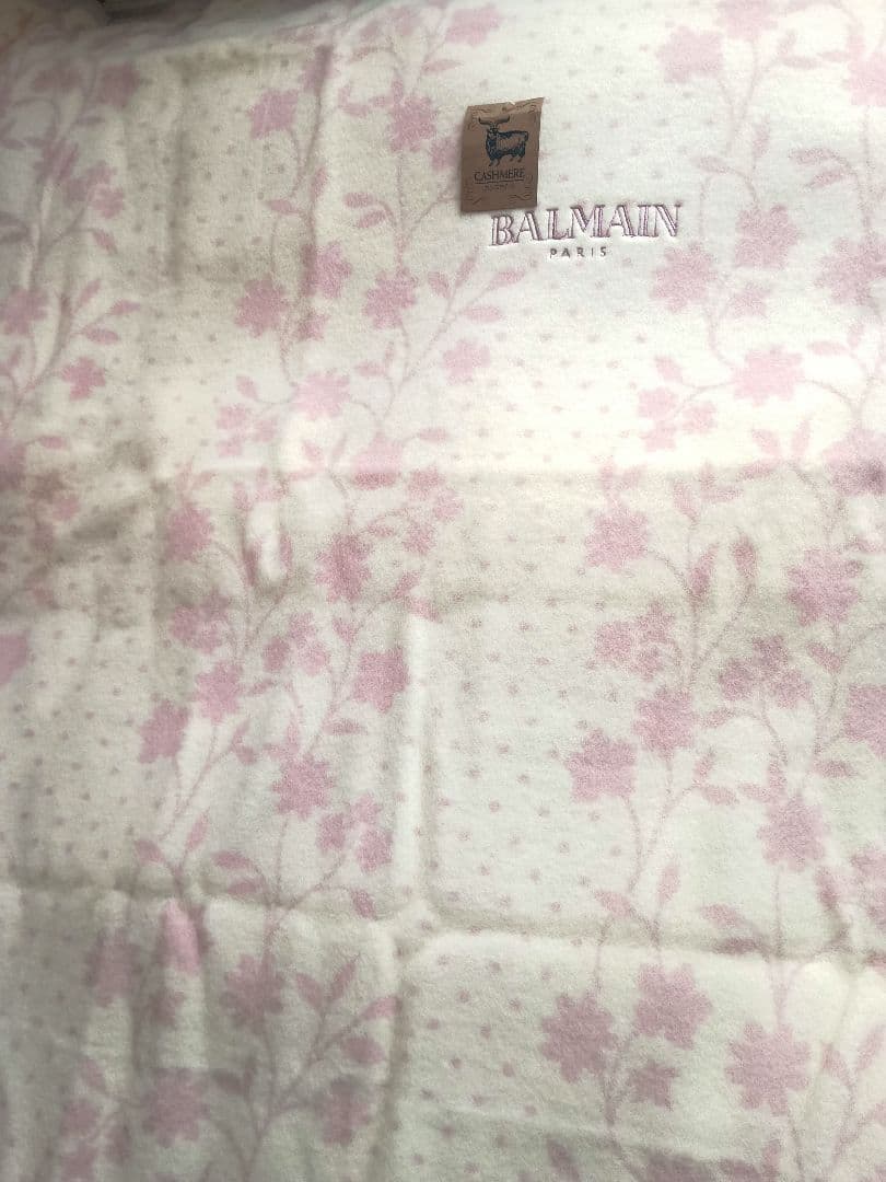 ★新品未使用★BALMAIN PARISPARISカシミア5%ウール95%毛布♪