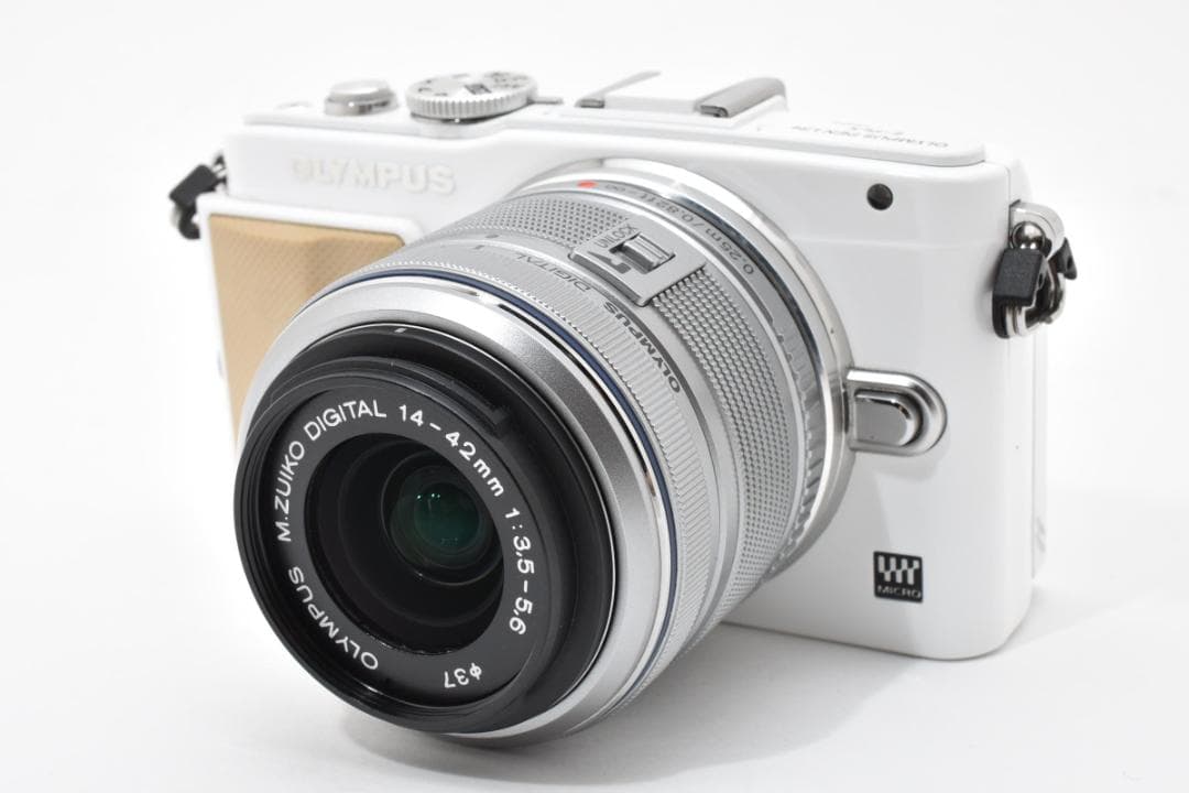 ✨大人気ホワイトカラー✨OLYMPUS PEN Lite E-PL5 収納バッグ