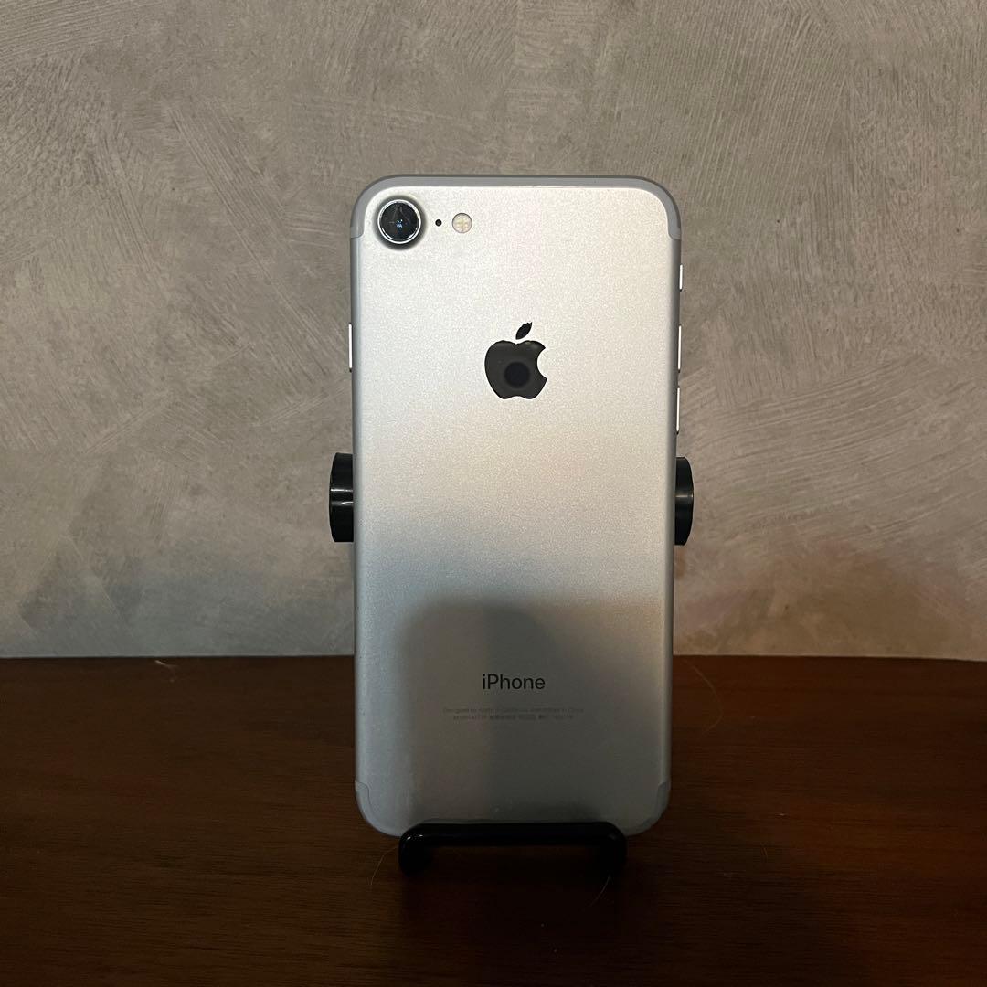 スマートフォン本体 .