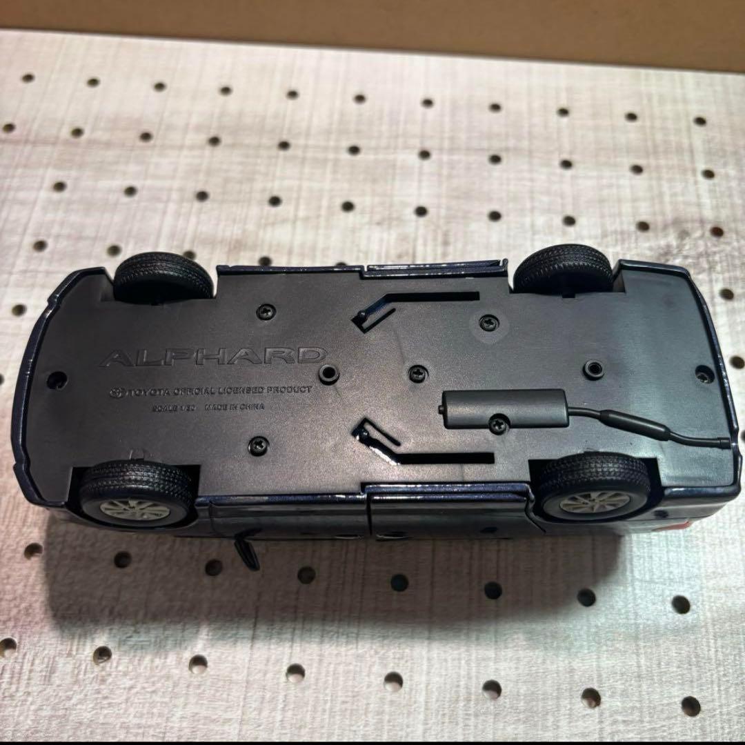 1/30 トヨタ カラーサンプル アルファード ハイブリッドSR バイオレット