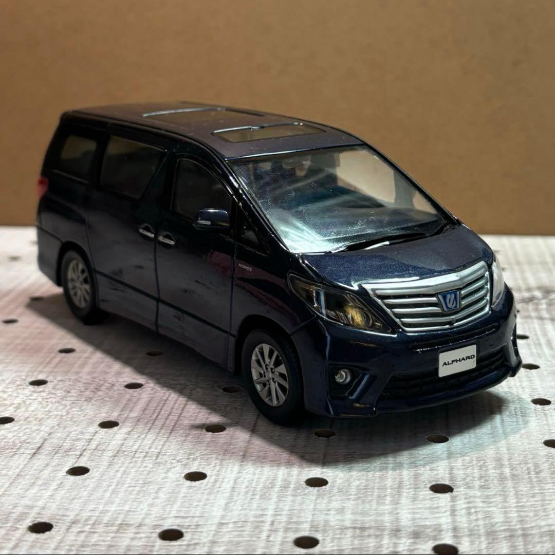 1/30 トヨタ カラーサンプル アルファード ハイブリッドSR バイオレット