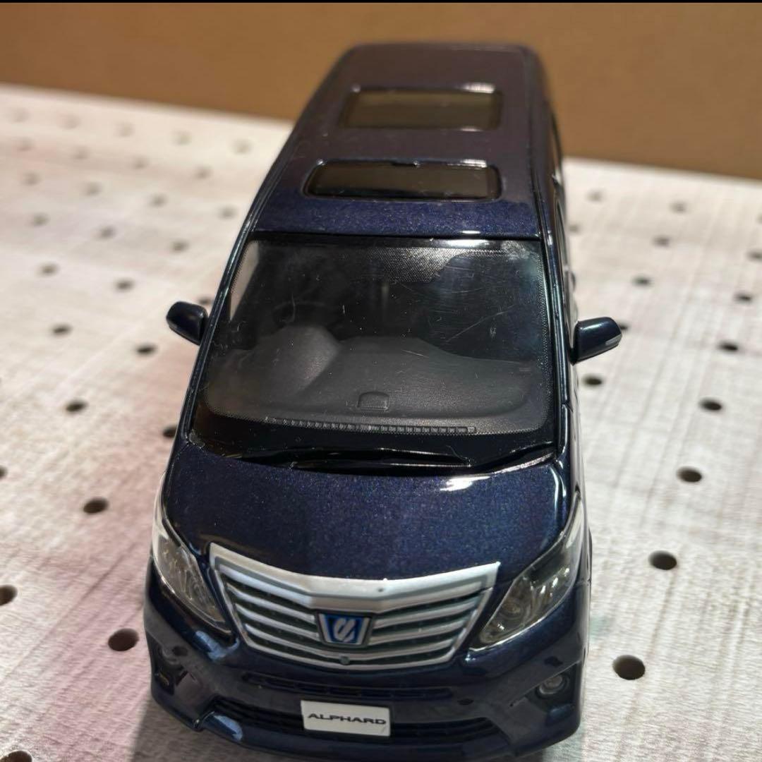 1/30 トヨタ カラーサンプル アルファード ハイブリッドSR バイオレット