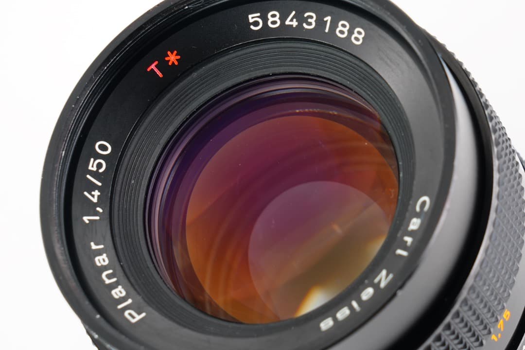 【極美品】Carl Zeiss Planar 50mm F1.4 AEJ 188