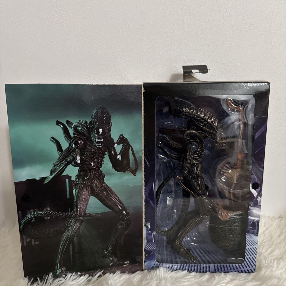 NECA エイリアン ウォーリアー 7インチ 箱付 美品
