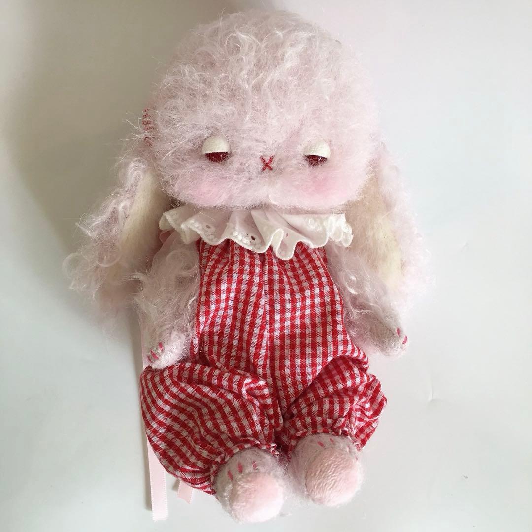 とても眠そうな仔兎ちゃん アーティストベア ぬいぐるみ 海外作家様 ハンドメイド