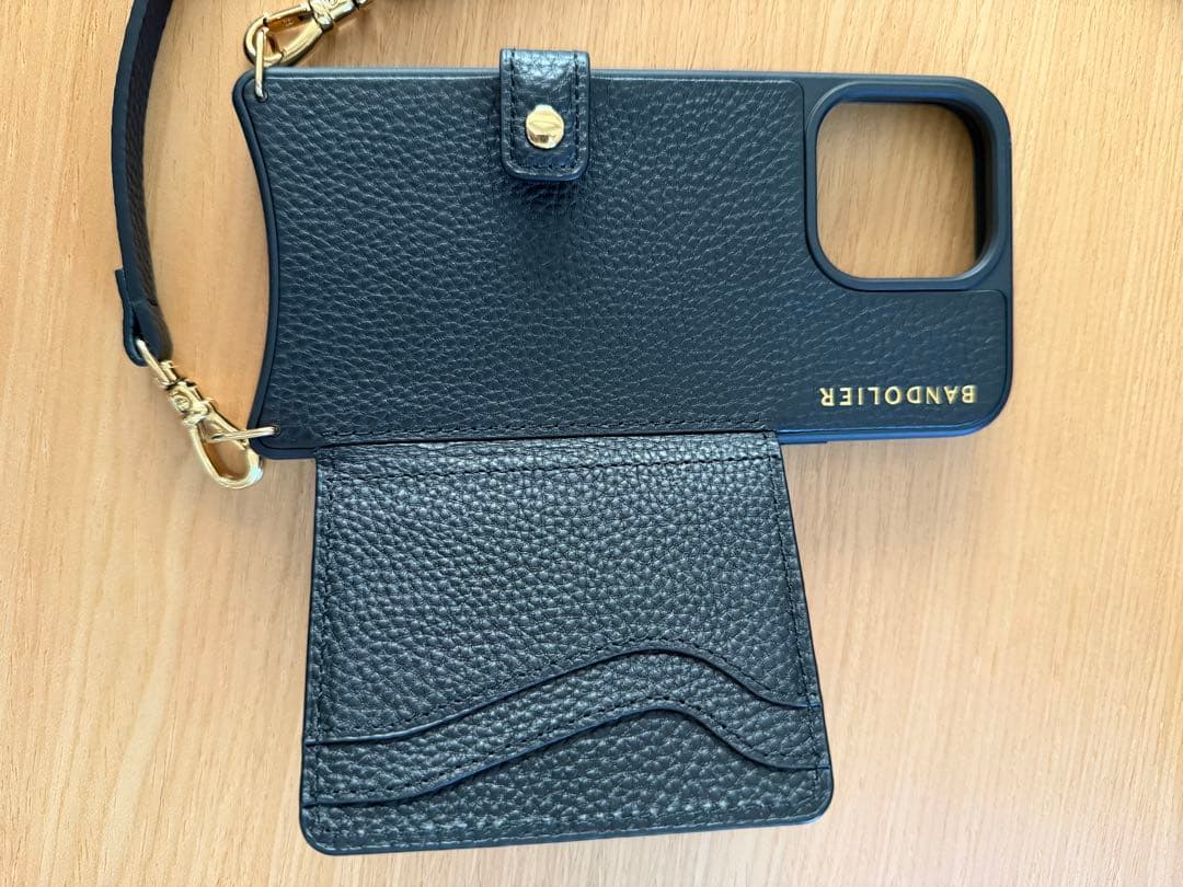 BANDOLIER MagSafe対応iPhone15ProMax ケース