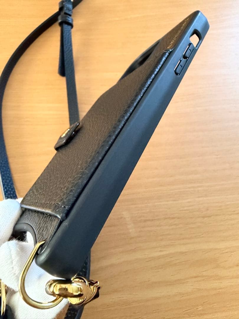 BANDOLIER MagSafe対応iPhone15ProMax ケース
