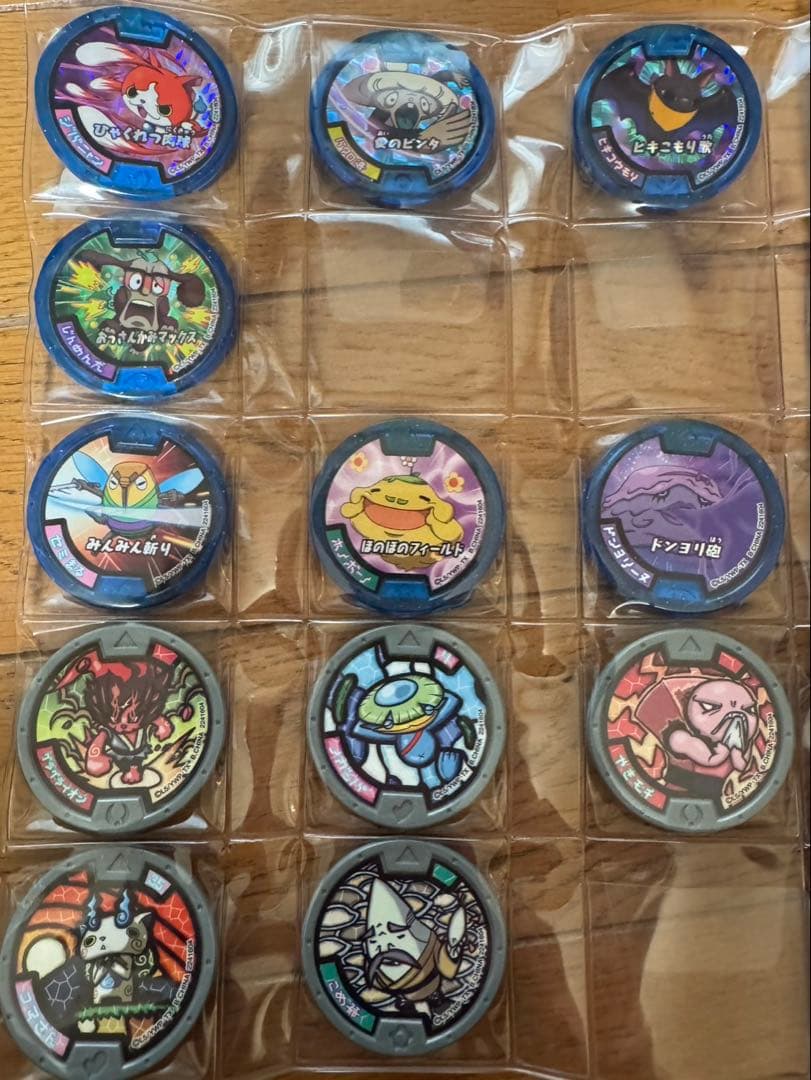 翔*様 妖怪メダル　約100コンプセット以上　約1,700種類以上　未使用多数