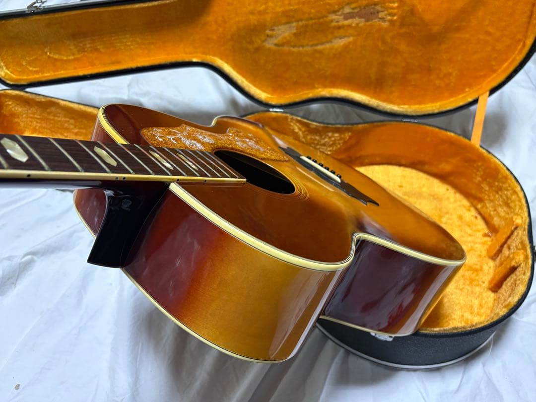 寺田楽器　Thumbアコースティックギター　W-400ケース付1923-02-1