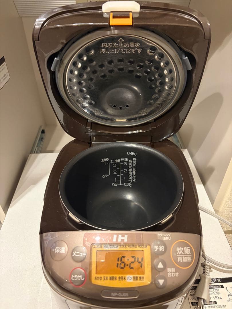 【美品】象印　IH炊飯器　３合炊き