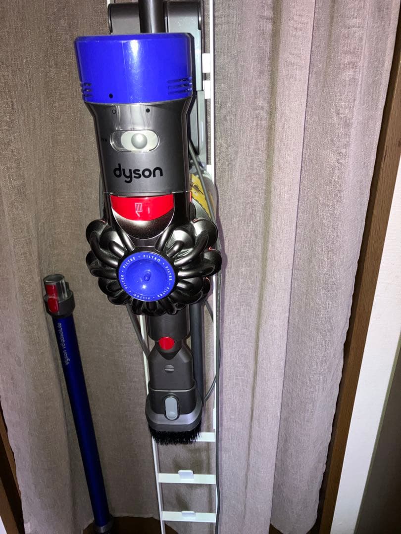 Dyson スティッククリーナー 本体 スタンド付き