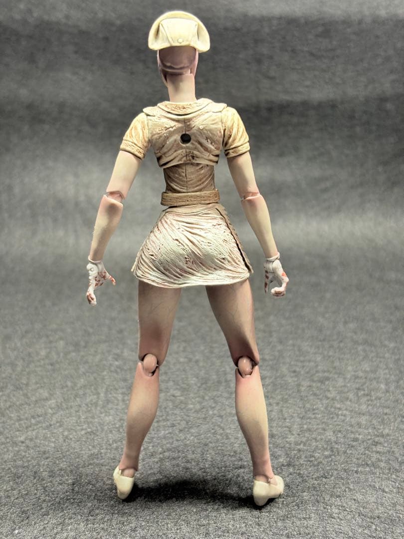 FREEing figma バブルヘッドナース