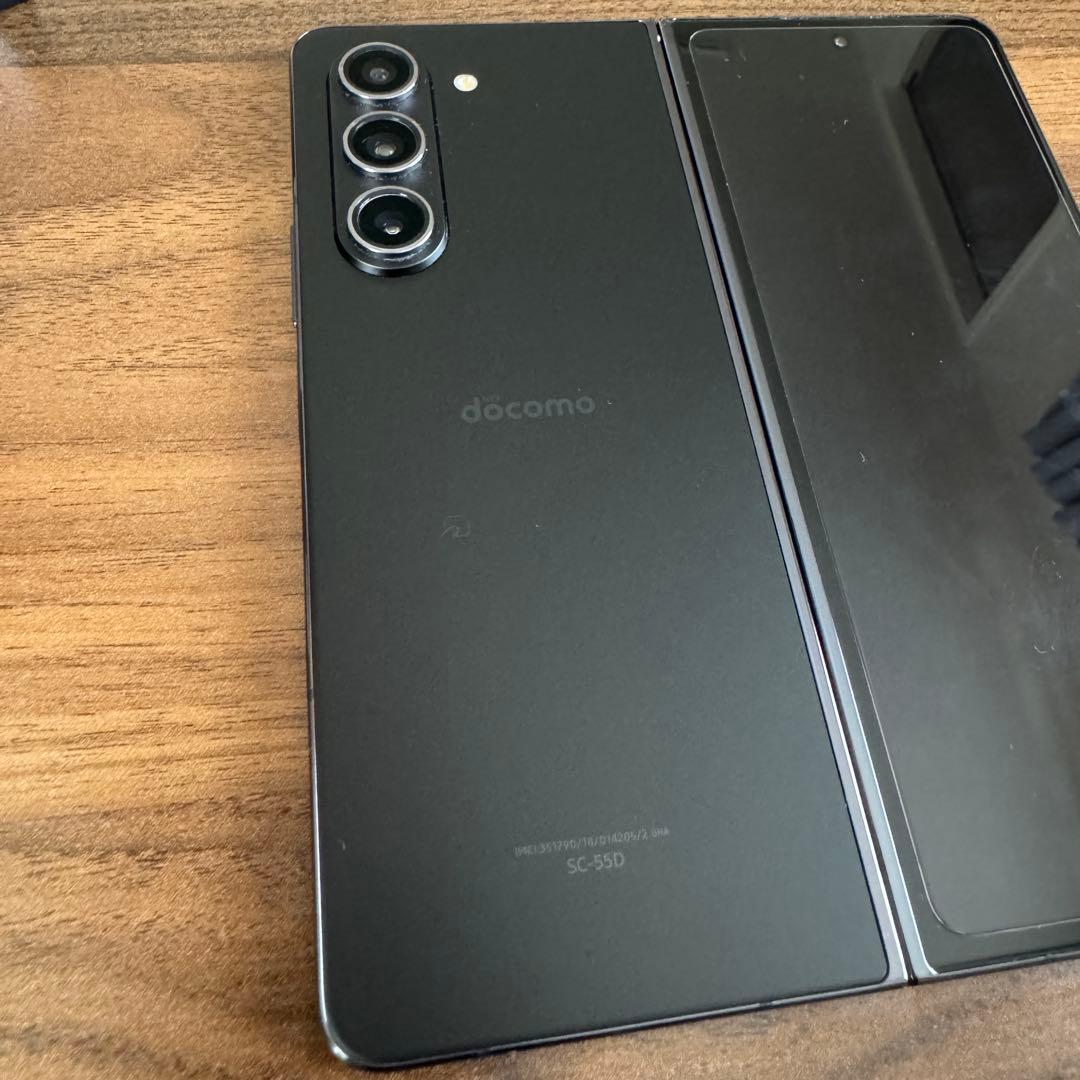 Samsung Galaxy Z Fold5 sペンケース付き