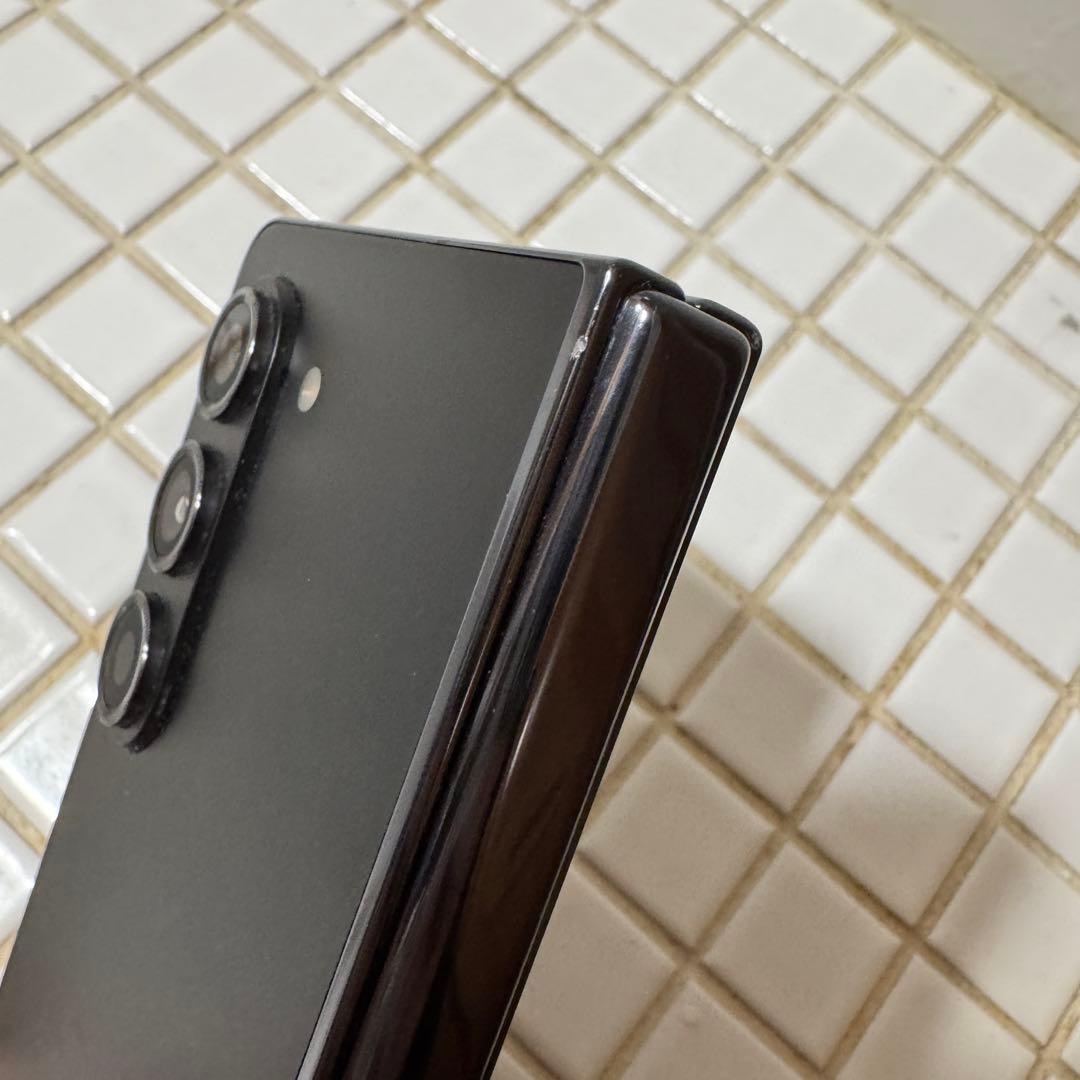 Samsung Galaxy Z Fold5 sペンケース付き