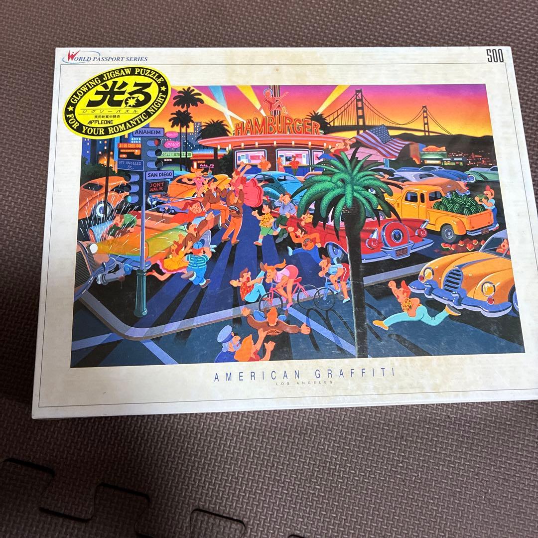 専用 ビンテージパズル　AMERICAN GRAFFITI光る