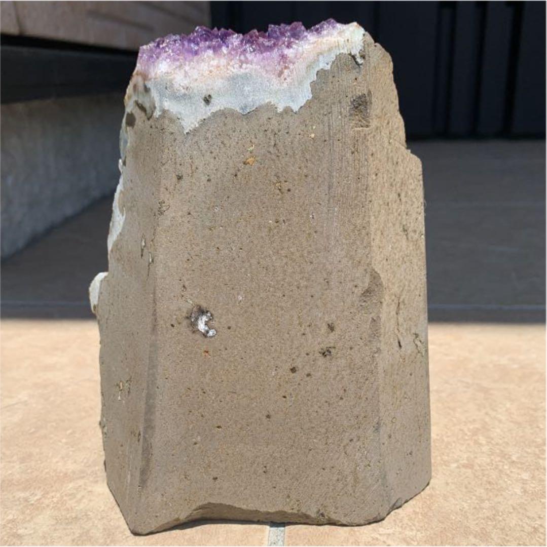 【♒高貴・大きめ天然石♒】濃厚紫色 ウルグアイ産 高品質アメジスト 天然石