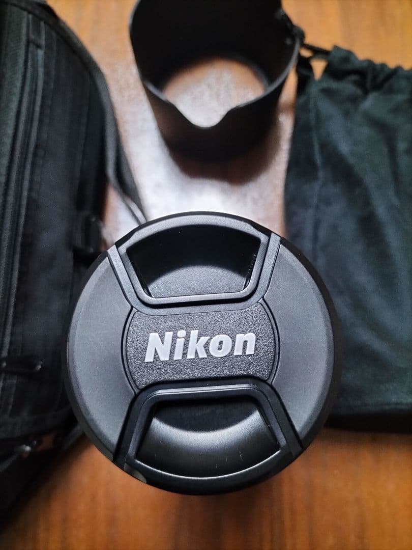 Nikon AF-S 70-300mm VR レンズ一式 フード・ケース付