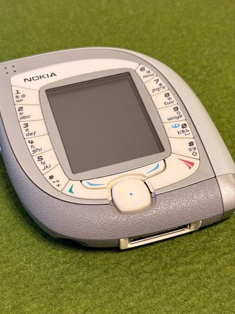 【激レア】NOKIA 7600 グレー 通話未確認/ 動作良好/ 起動可