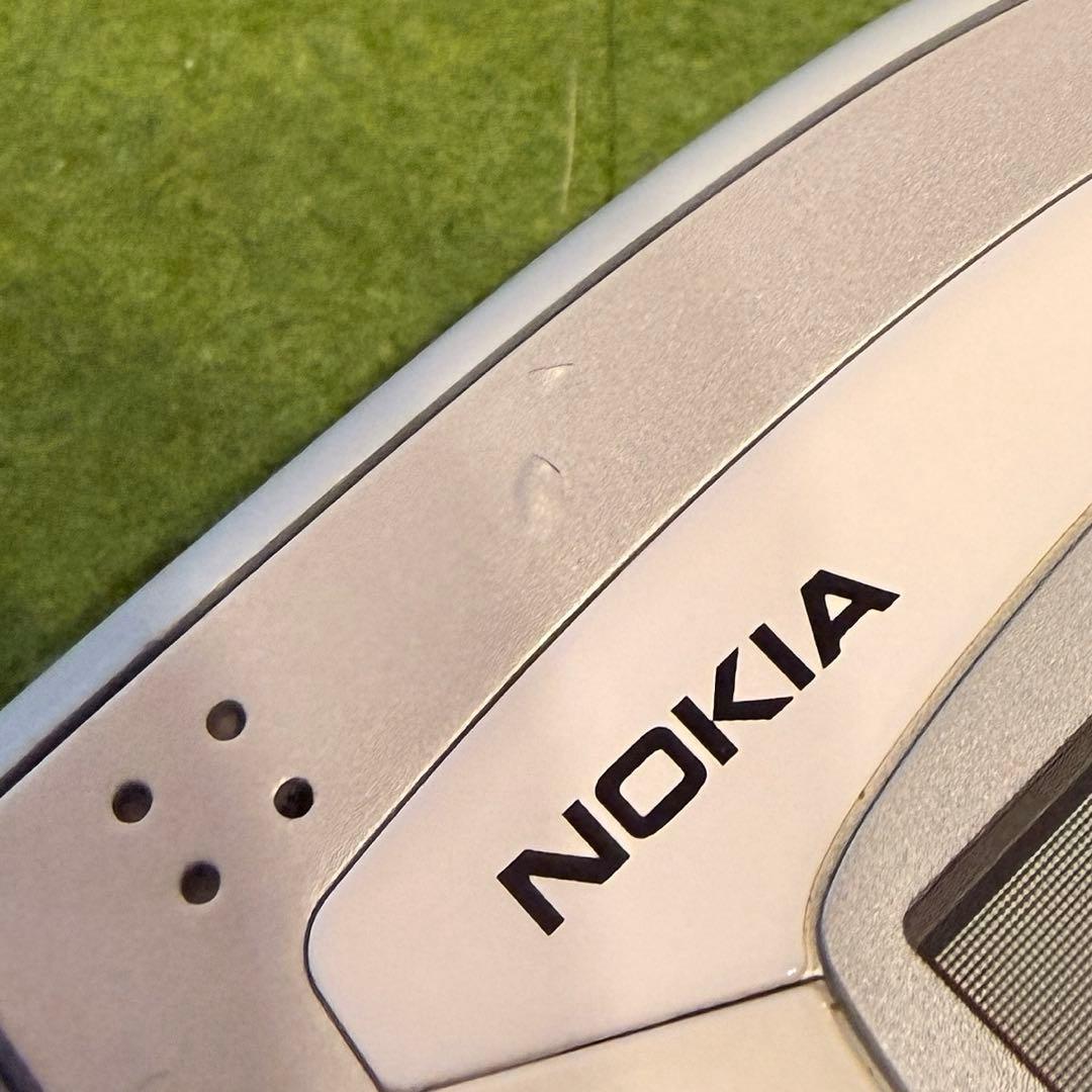 【激レア】NOKIA 7600 グレー 通話未確認/ 動作良好/ 起動可
