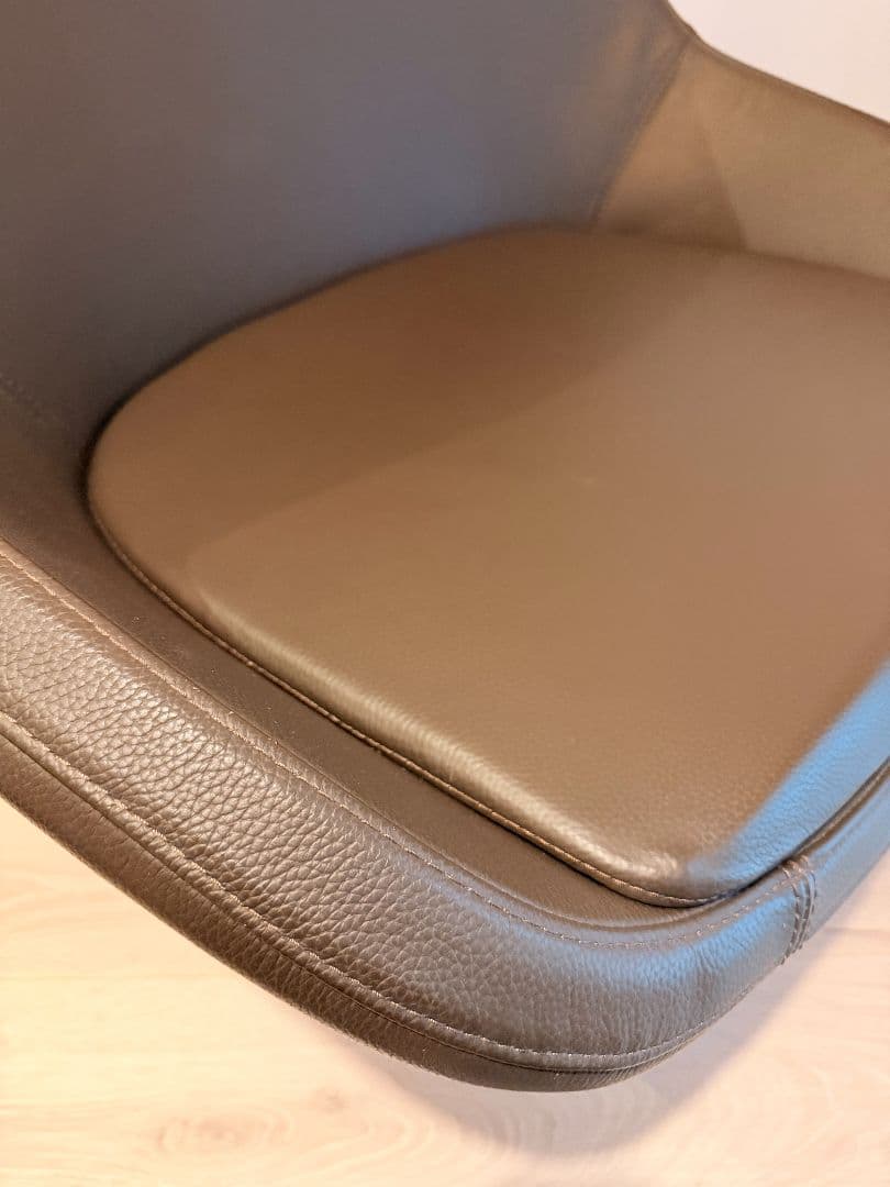 37万BoConceptアームチェア レザーブラウン　Veneto