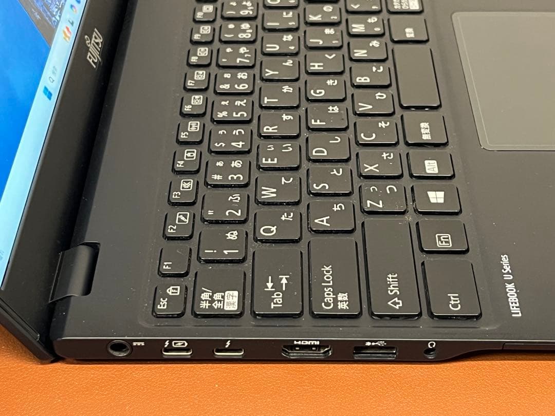 LIFEBOOK U939 i7-8665U FHD 16G 顔認証 256GB