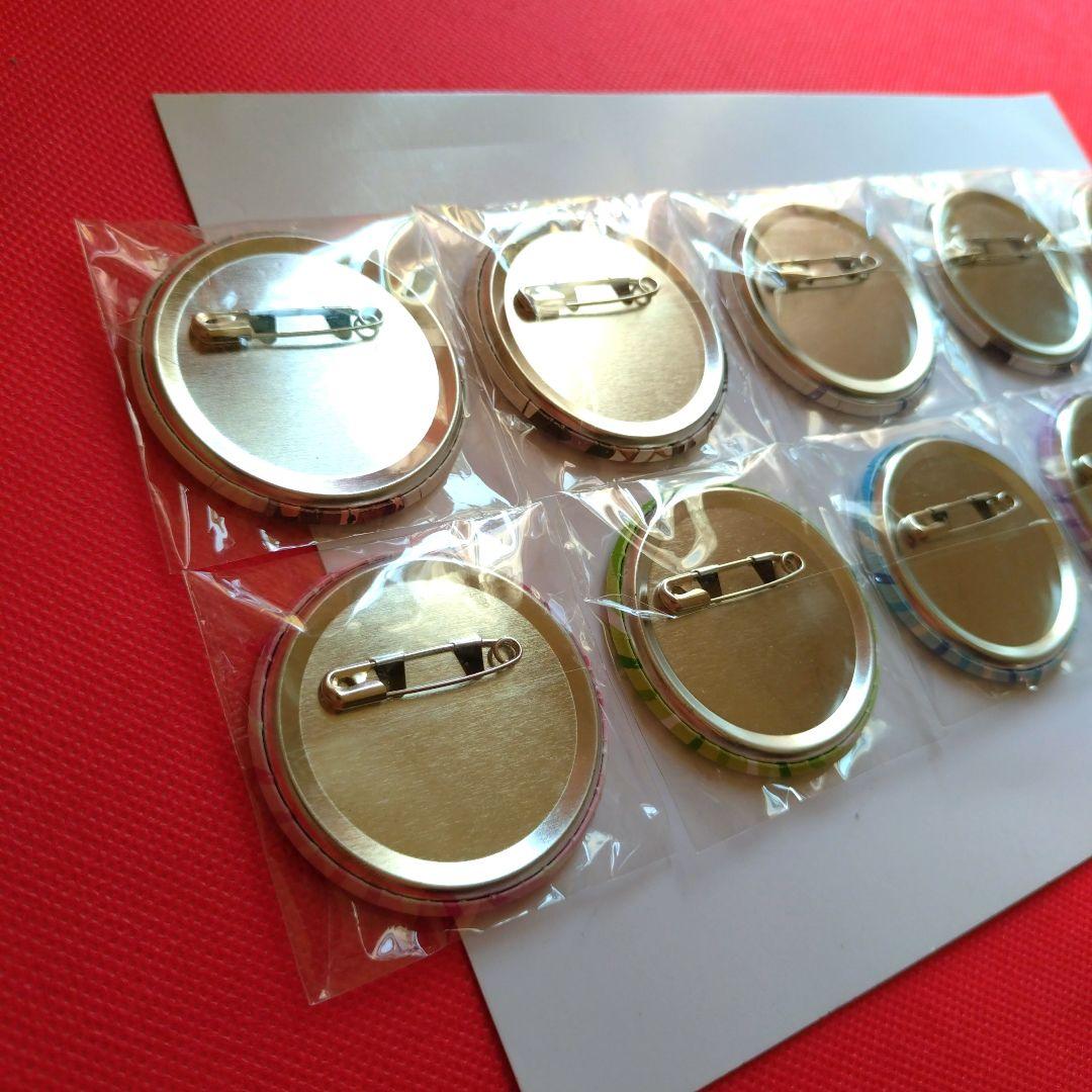 ❣️早い者勝ち❣️　ごちうさ　ホログラムPREMIUM　缶バッジ　コンプリート