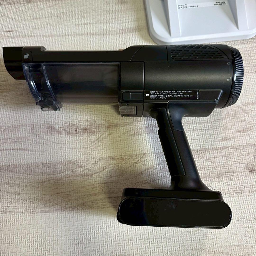 シャークCLEAN SENSE IQ IW3241JBK スティッククリーナー