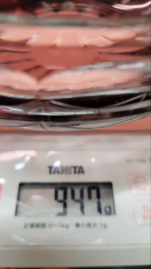戦前 大正ガラス 切子 輪花 カット 紫被せ切子 直径19cm