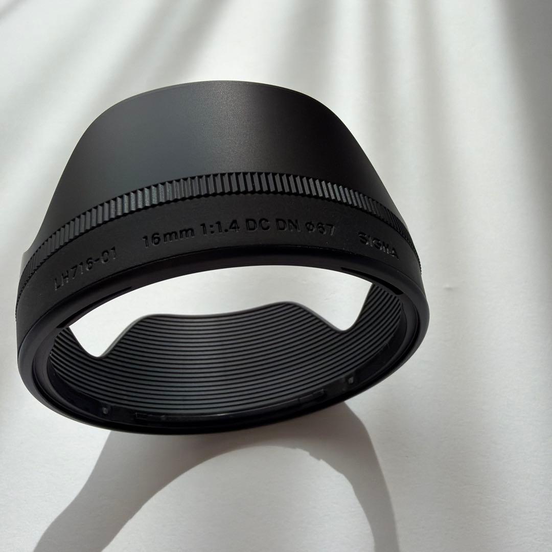 新品同様　シグマ SIGMA 16mm F1.4 DC DN キヤノンRF