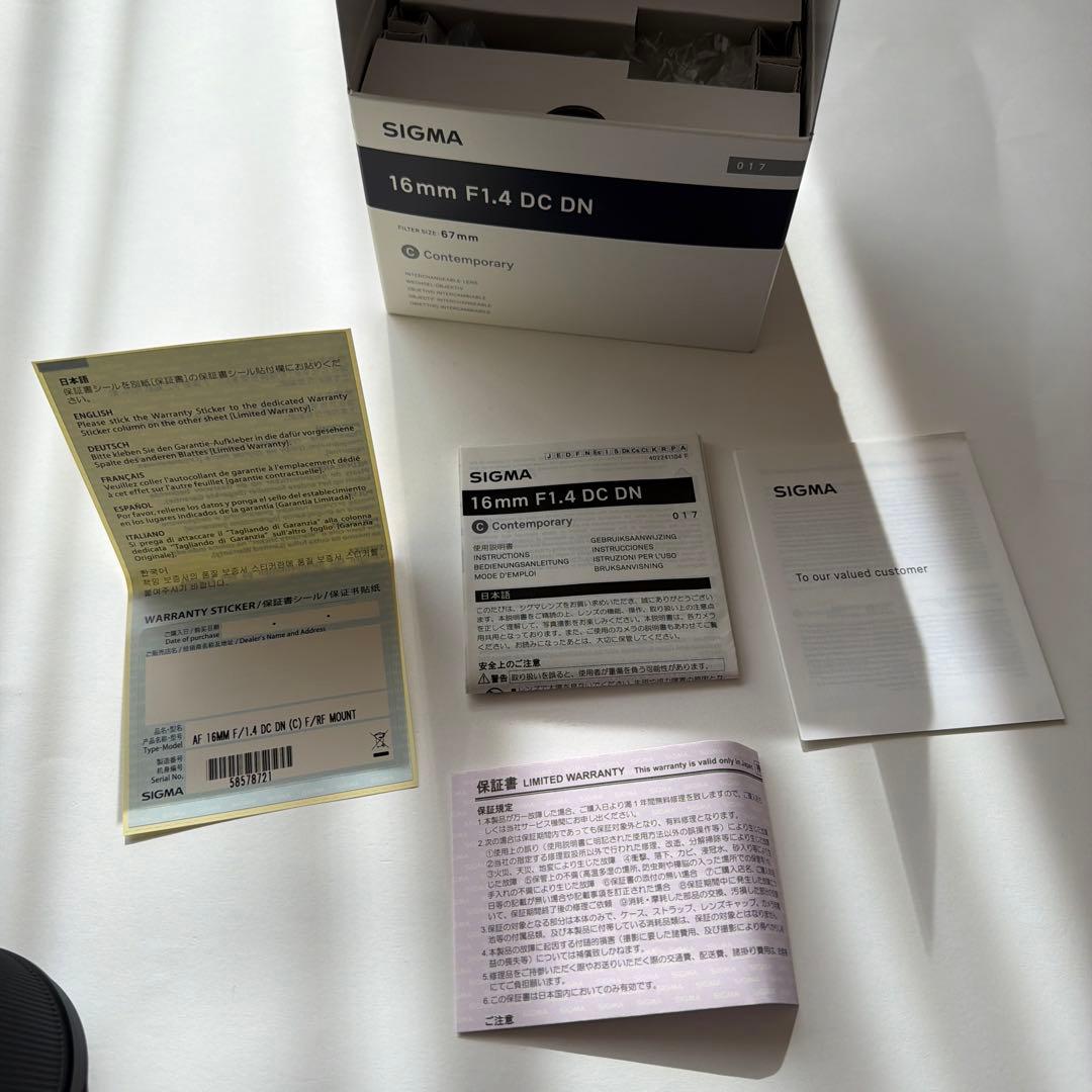 新品同様　シグマ SIGMA 16mm F1.4 DC DN キヤノンRF
