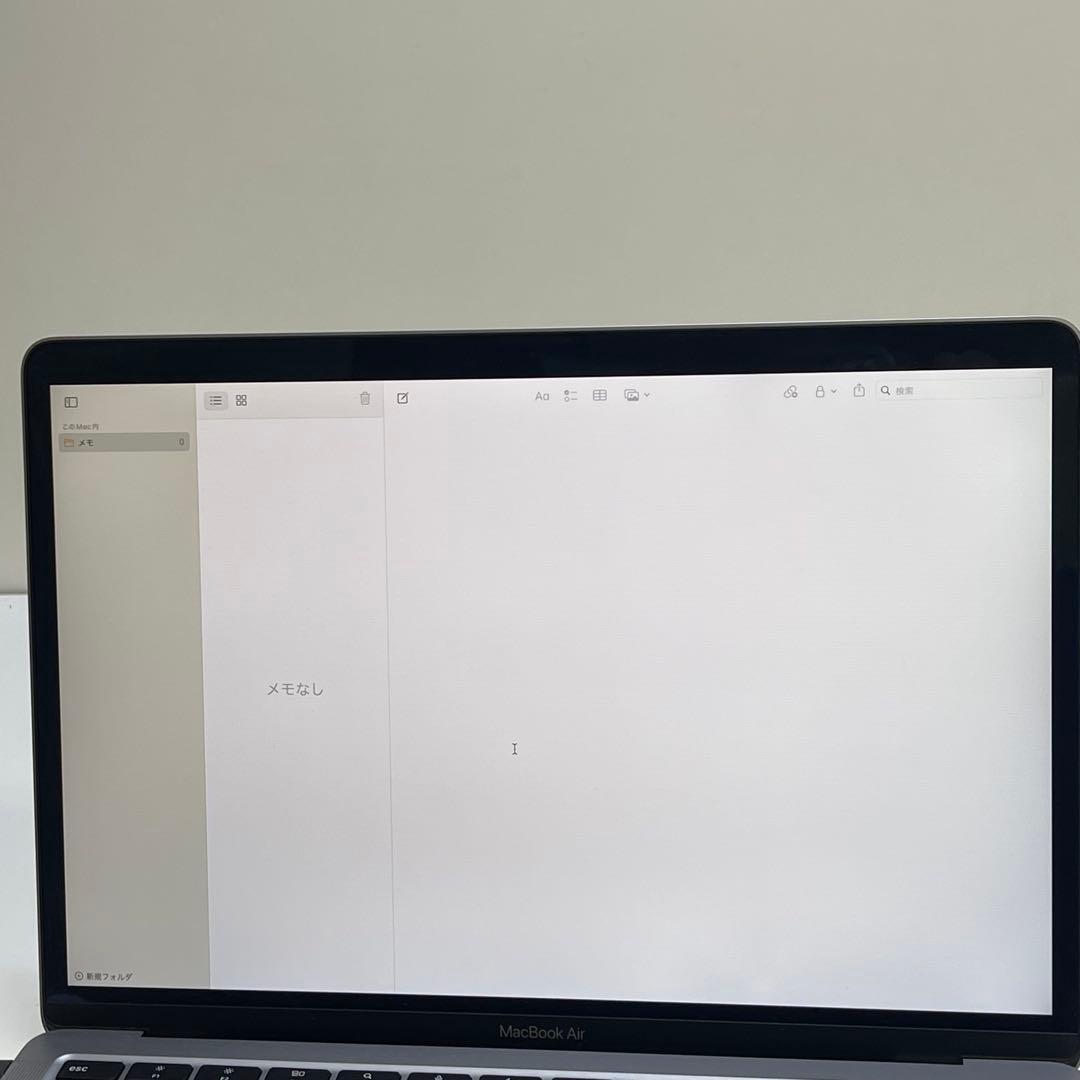 MacBook本体 Macbook Air 2020 13.3inch M1 8GB SSD256G