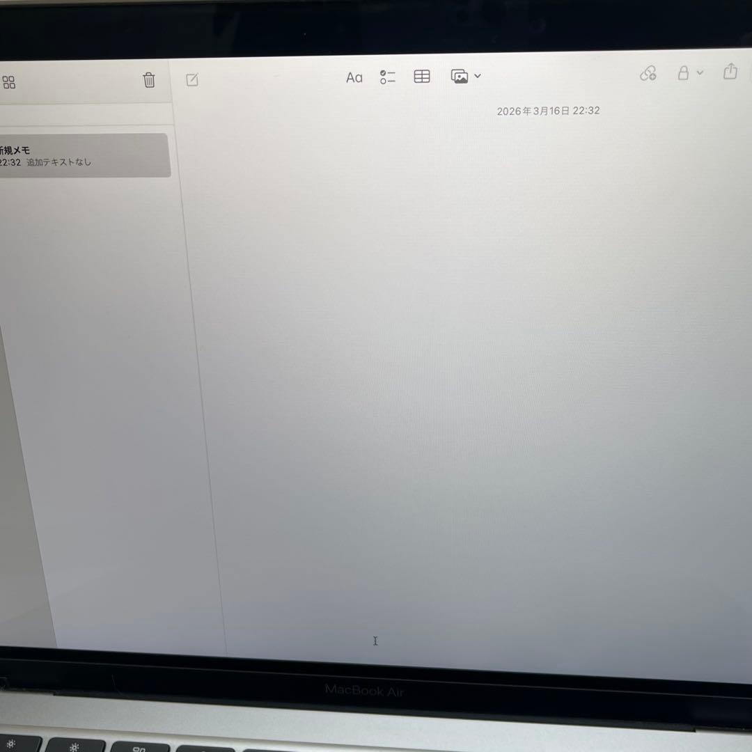 MacBook本体 Macbook Air 2020 13.3inch M1 8GB SSD256G