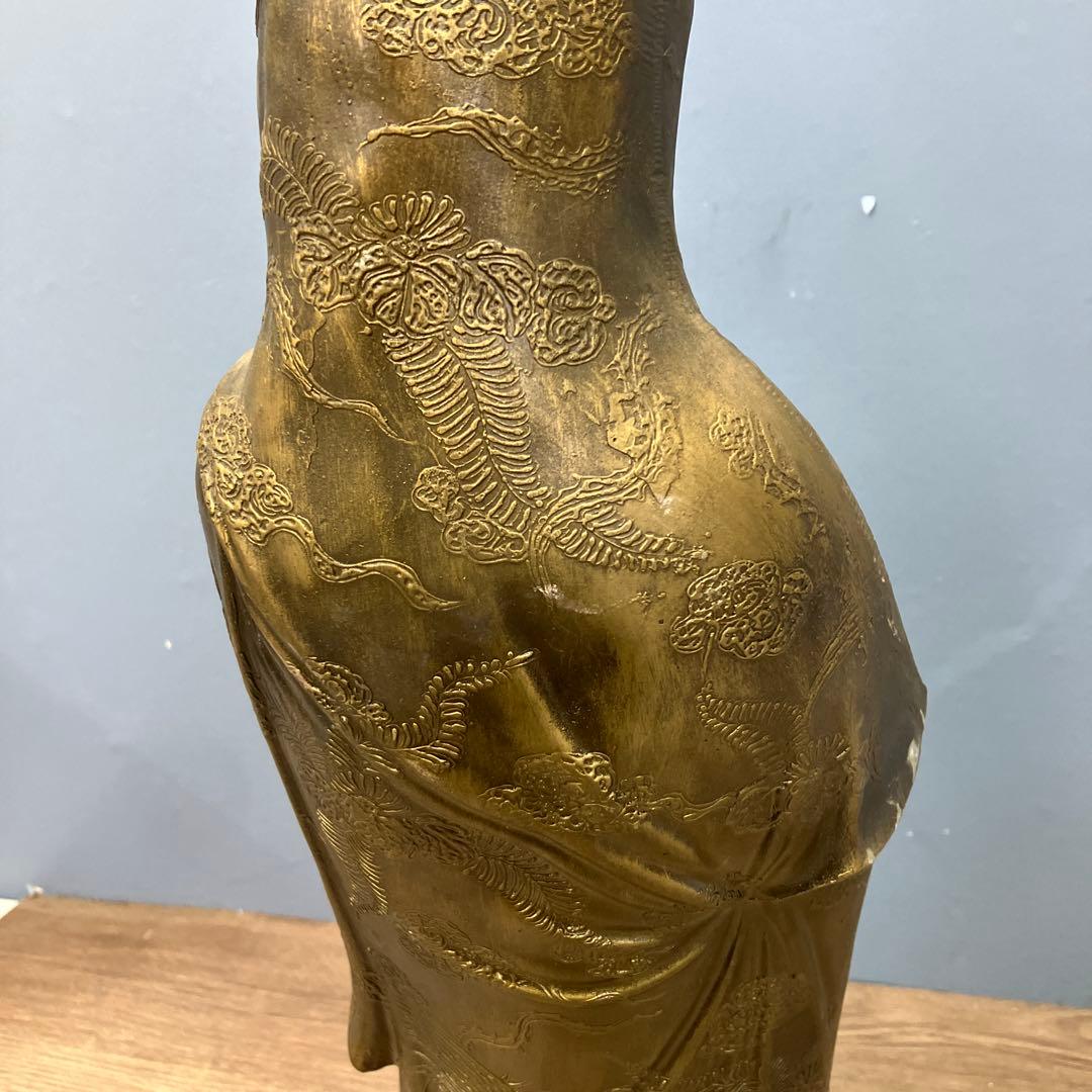 4F 観音菩薩像 黄金色 彫刻 仏像 鳳凰 雲海文様 繊細彫刻 置物 インテリア