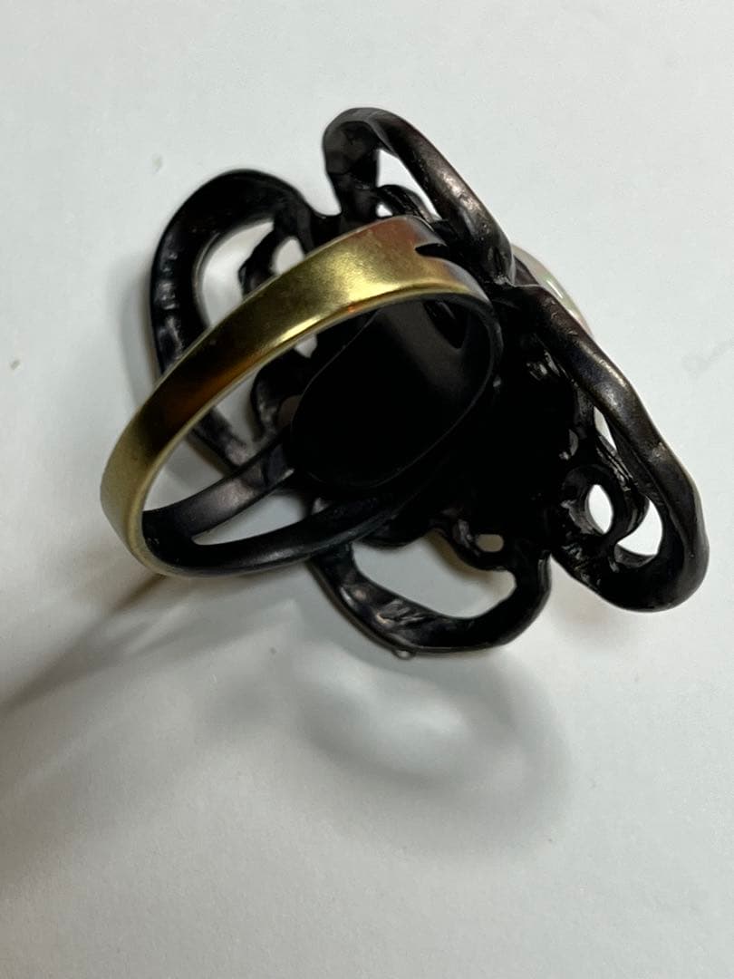 夢のカジュアル宝石　116番　6ct オパールリング 青と緑の遊色 フリー