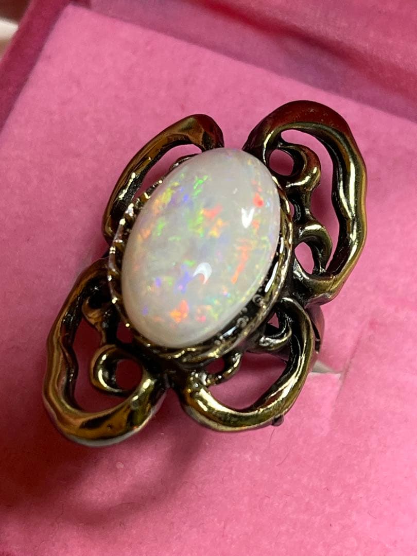 夢のカジュアル宝石　116番　6ct オパールリング 青と緑の遊色 フリー