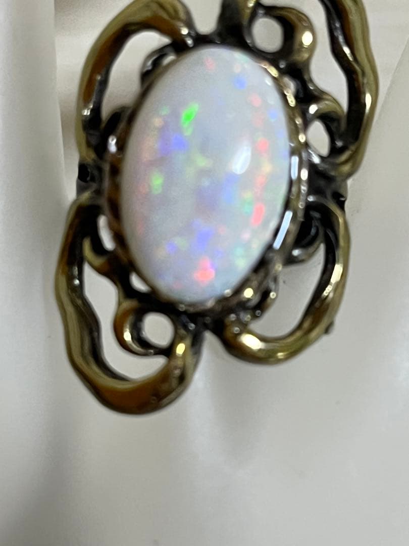 夢のカジュアル宝石　116番　6ct オパールリング 青と緑の遊色 フリー