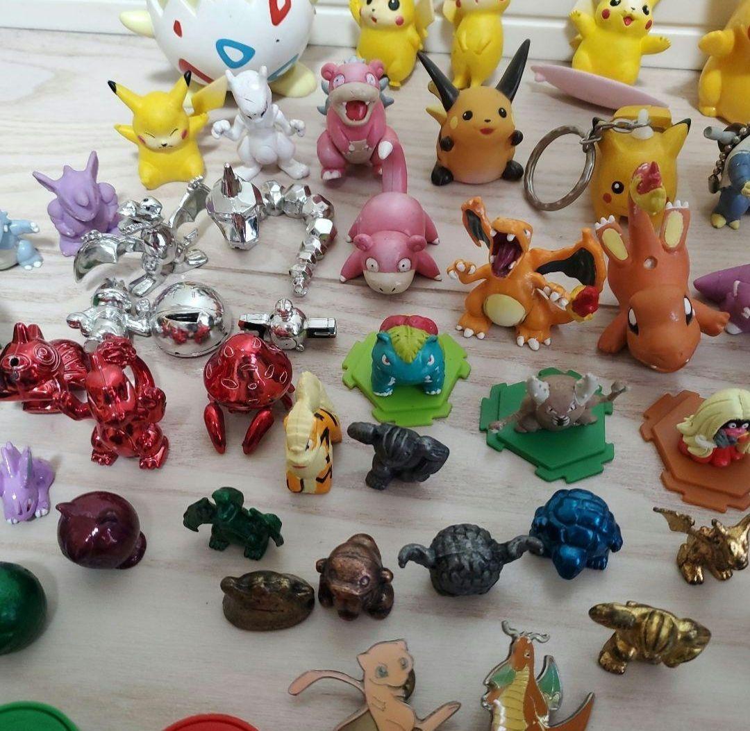 【まとめ売り】ポケモン105体　キーホルダー　スタンプ　ソフビ　メタル