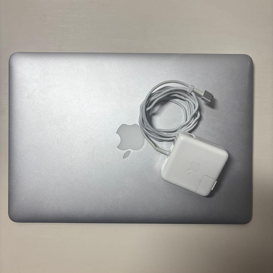 MacBook Air 13インチ128GBシルバー 2017年