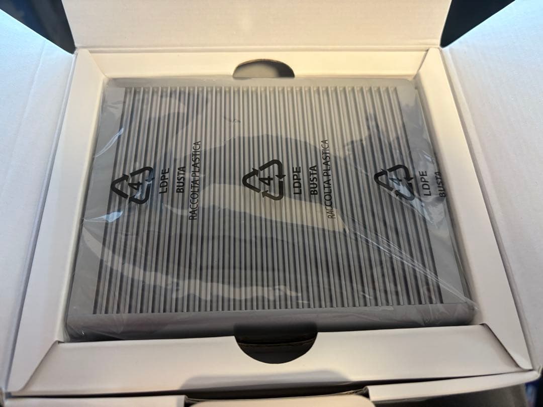 CalDigit TS4 Thunderbolt 4 ドッキングステーション