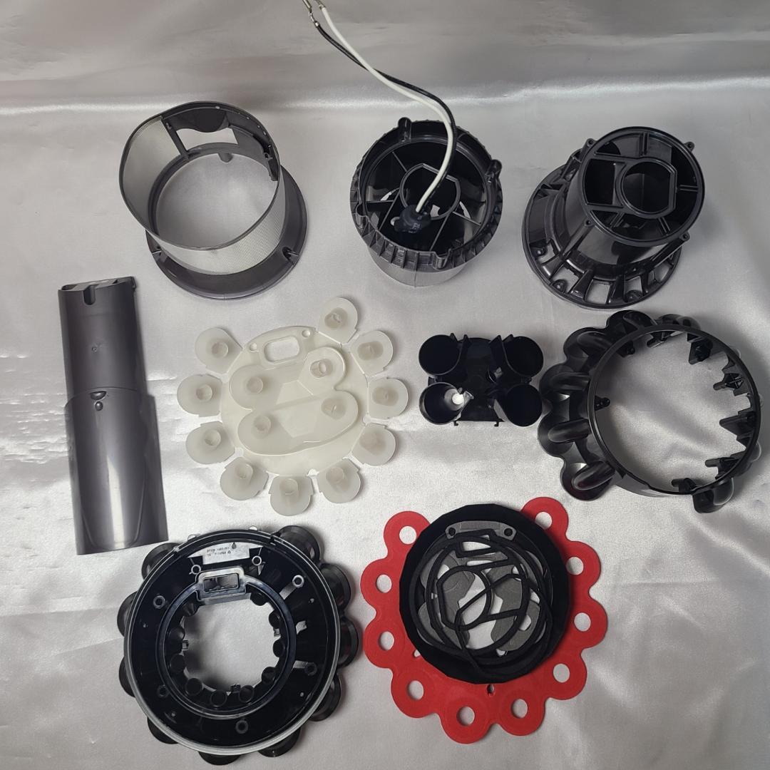 ダイソン掃除機　V10(SV12)分解洗浄メンテナンス済