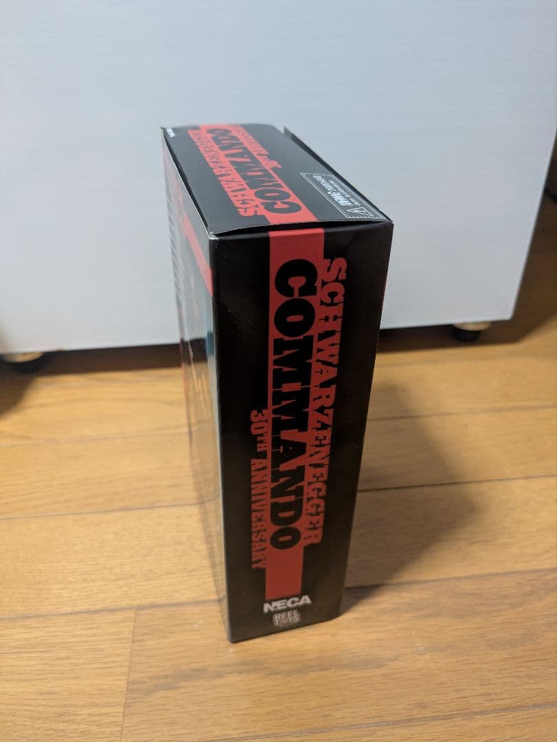 訳有特価★新品★コマンドー　フィギュア★30周年記念★シュワルツェネッガー★