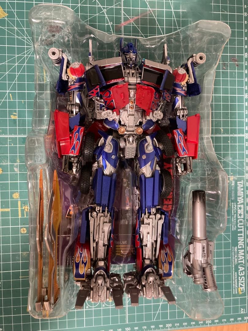 新品 LT02 非正規 MPM オプティマスプライム　トランスフォーマー