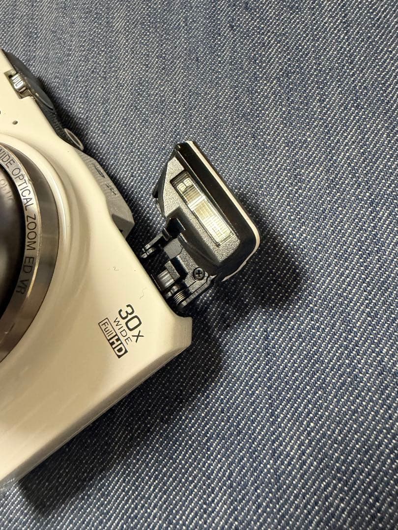 Nikon coolpix S9700 デジタルカメラ