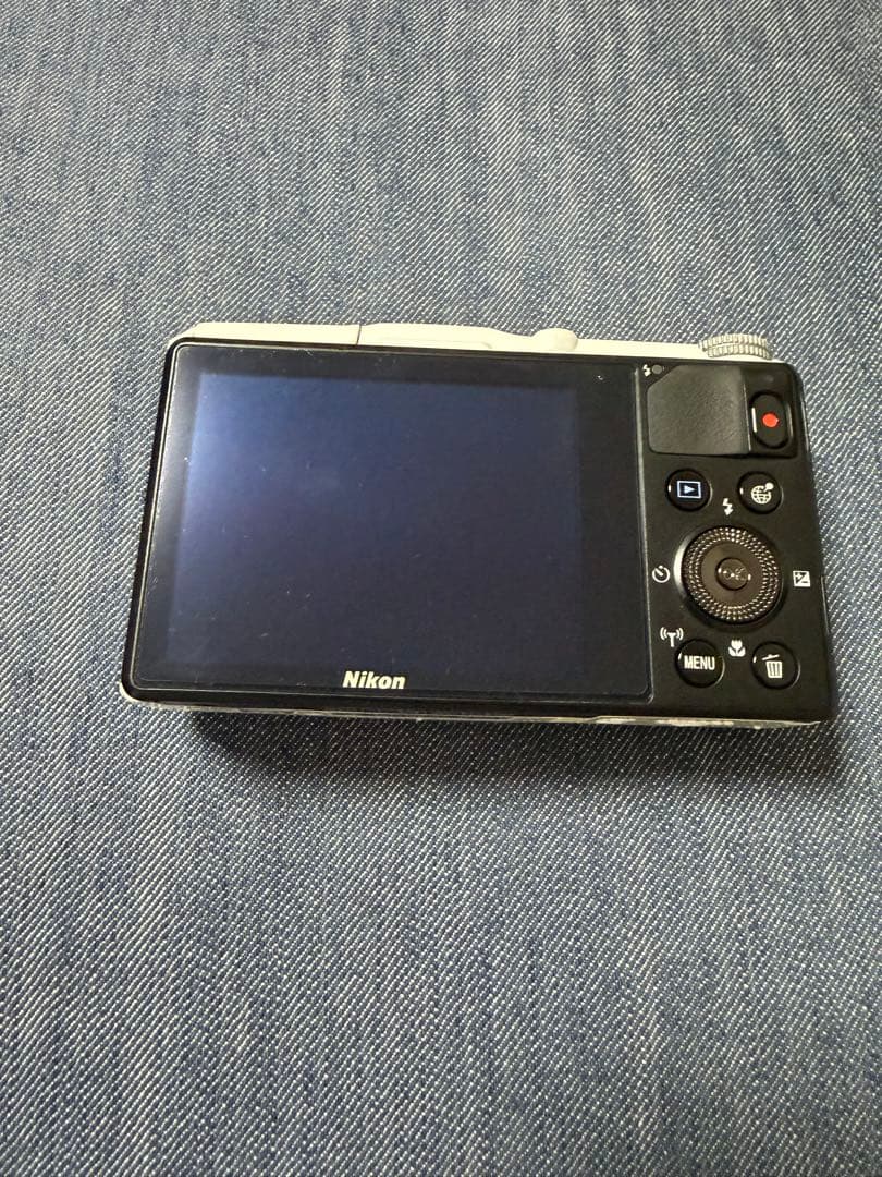Nikon coolpix S9700 デジタルカメラ