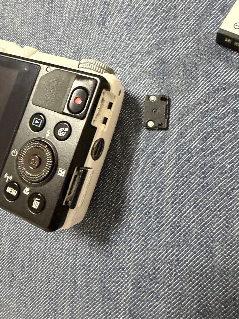Nikon coolpix S9700 デジタルカメラ